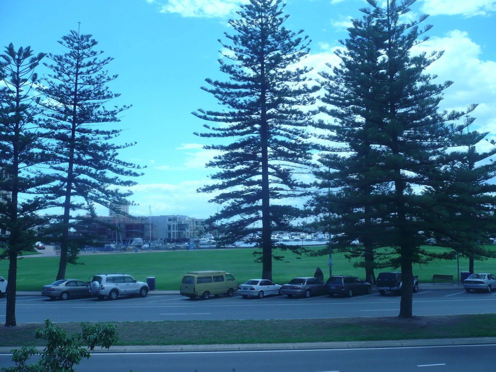 Econo Lodge Dockside Glenelg Adelaide Exterior foto
